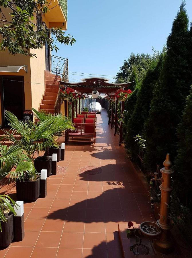 Vila Floarea Etiquette Costinesti Bagian luar foto